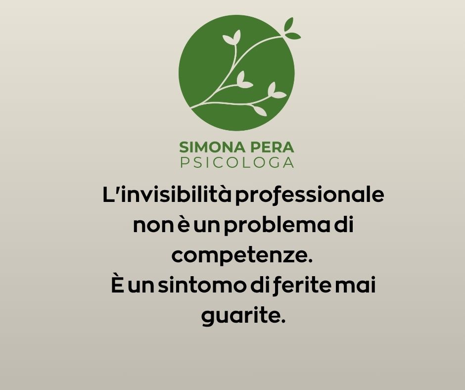 L’Invisibilità Professionale Come Sintomo: Un Approccio Sistemico